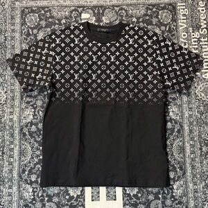 Louis Vuitton Black and White Monogram Crewneck Tee